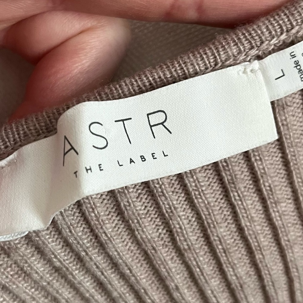 ASTR The Label • Taupe Ribbed Silverlake Bodysuit - Picture 6 of 8